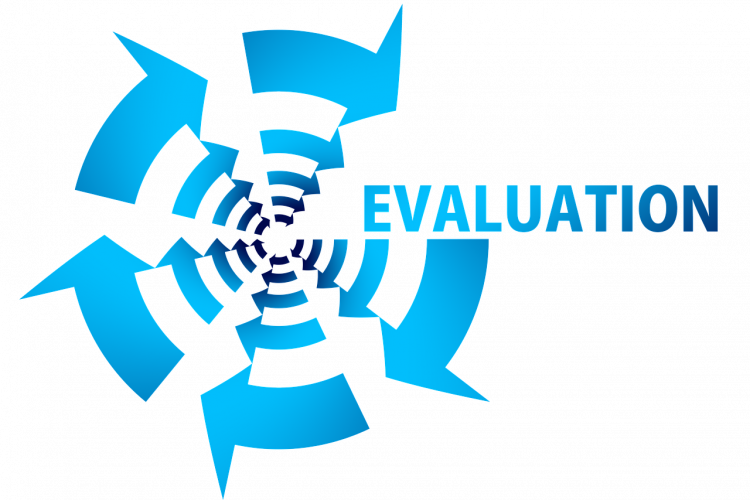 Arrows in a Circle with the word Evaluation